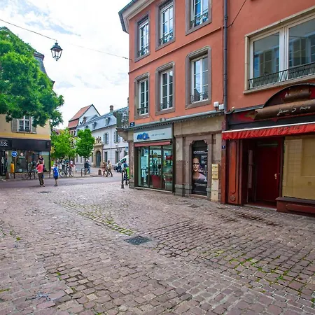 Centre - Balcon - Parking Gratuit Apartamento *