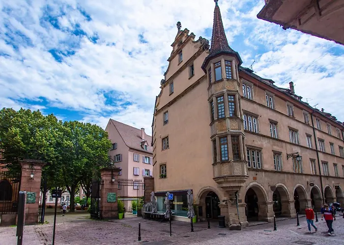 Centre - Balcon - Parking Gratuit *