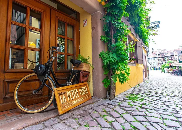 Centre - Balcon - Parking Gratuit *