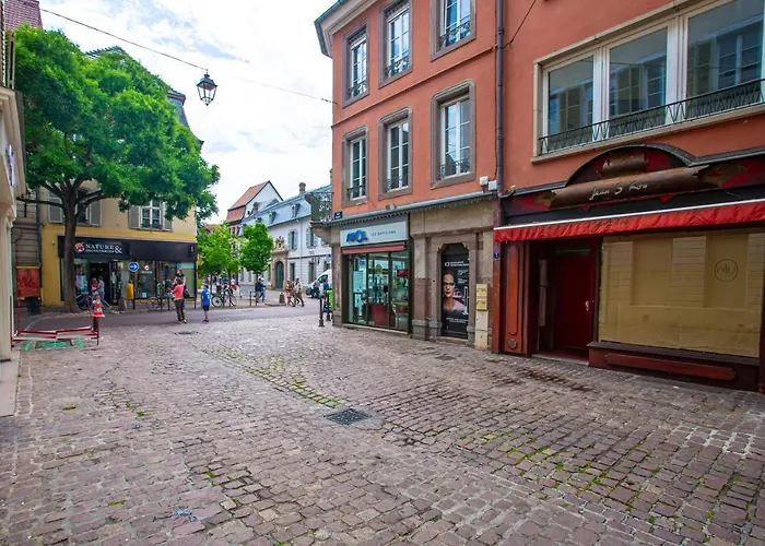 Centre - Balcon - Parking Gratuit Apartment *