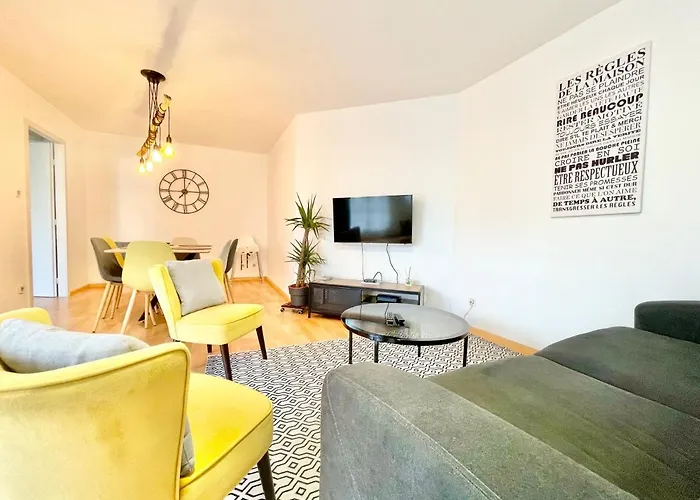 Centre - Balcon - Parking Gratuit